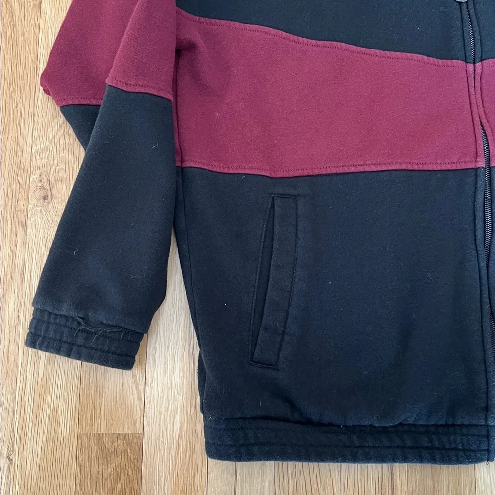 True Religion Black Maroon Color Block Full Zip Jacket, w/Pockets, Size M